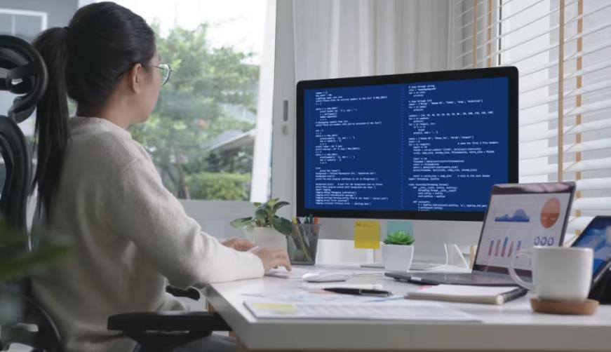海南藏族企业数字化解决方案：机器学习赋能商业模式升级的核心路径